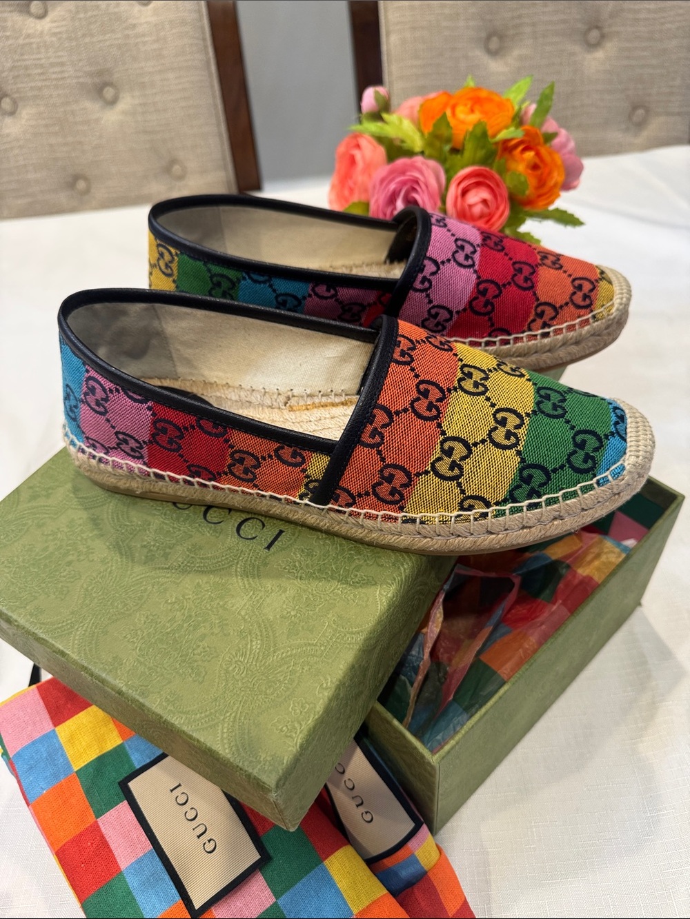 NWOT Authentic Gucci Multicolor GG Canvas Espadrilles - Rainbow Stripes